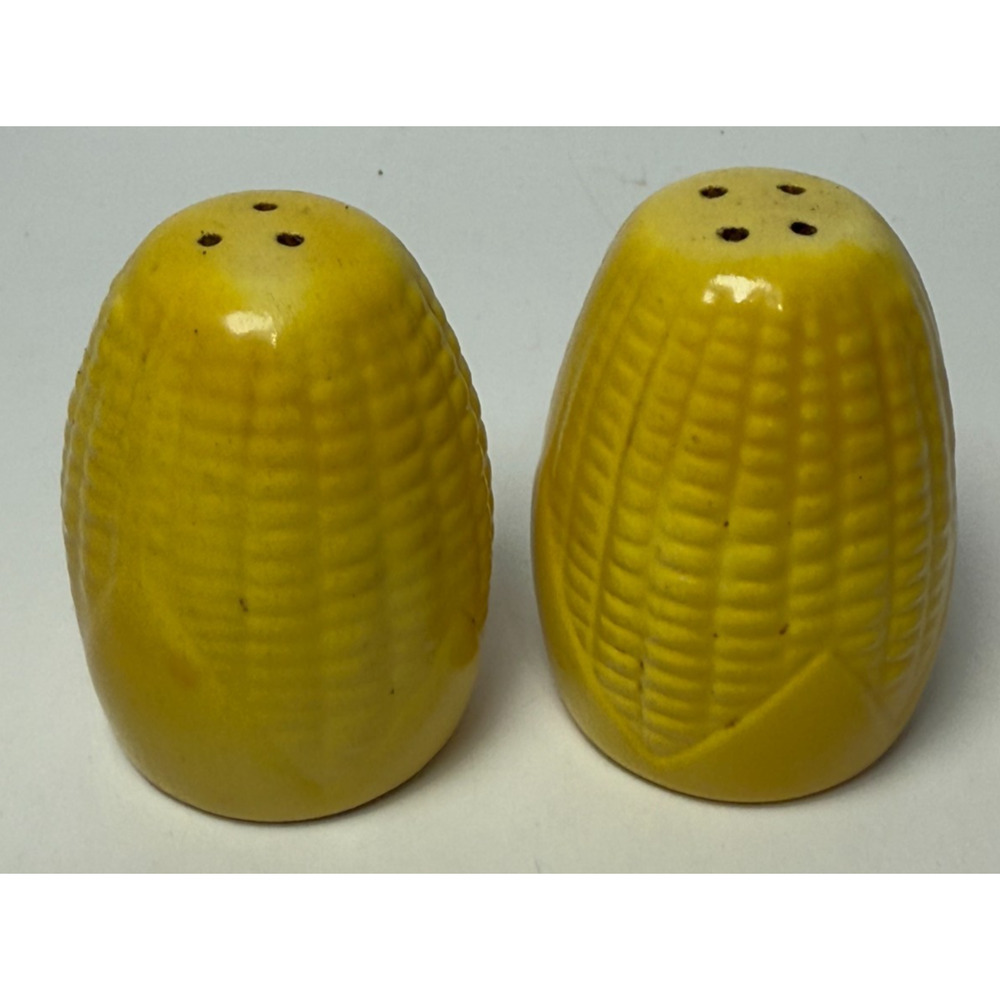 Vintage Pottery Corn on the Cob Salt & Pepper Shakers Cork Stoppers Farm Cottage - Picture 1 of 4